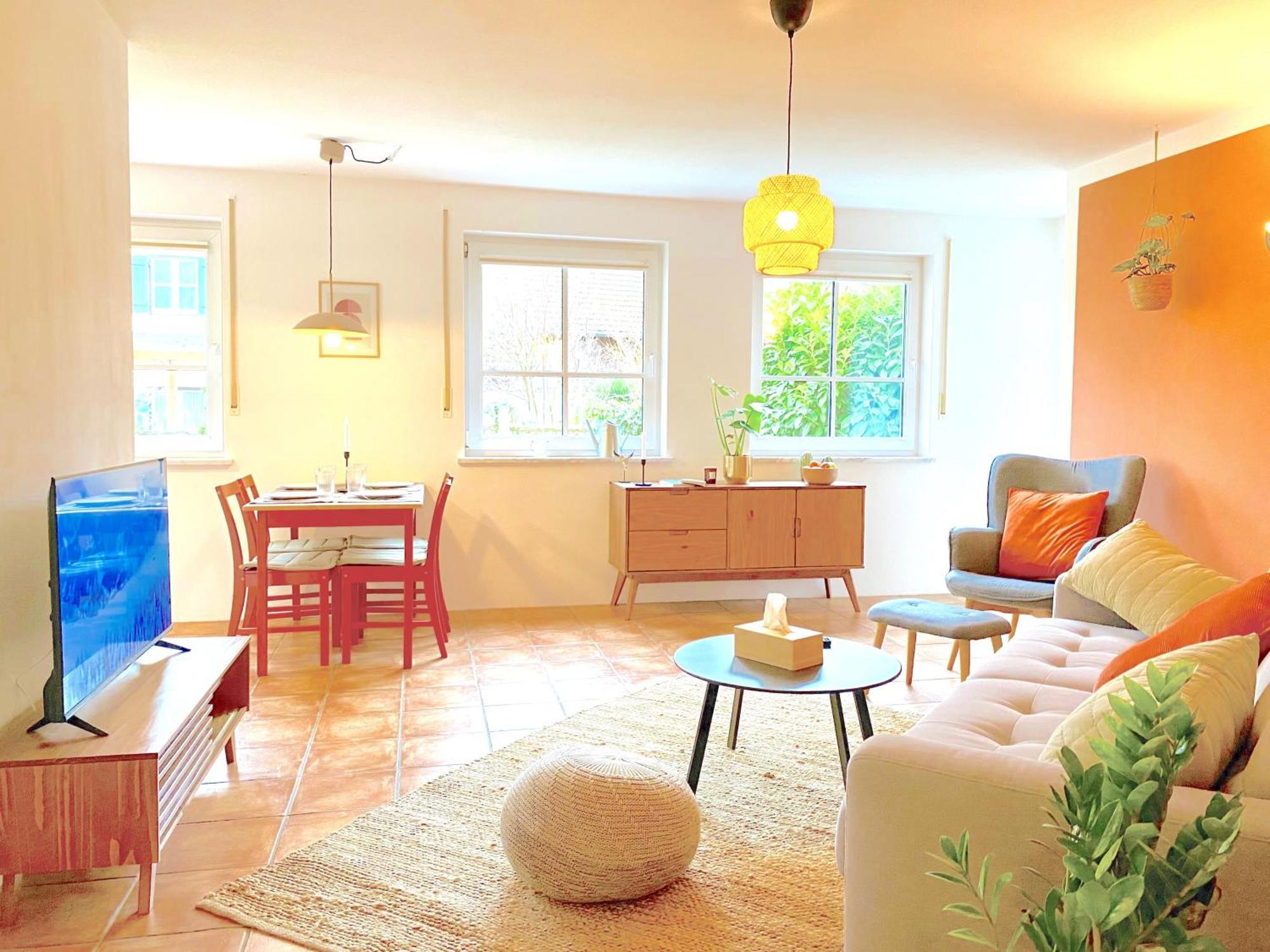 Snug Stays I 3 Zimmer Design Apartment Am See Mit Garten I Home Office I Highspeed Wifi เวสลิง ภายนอก รูปภาพ