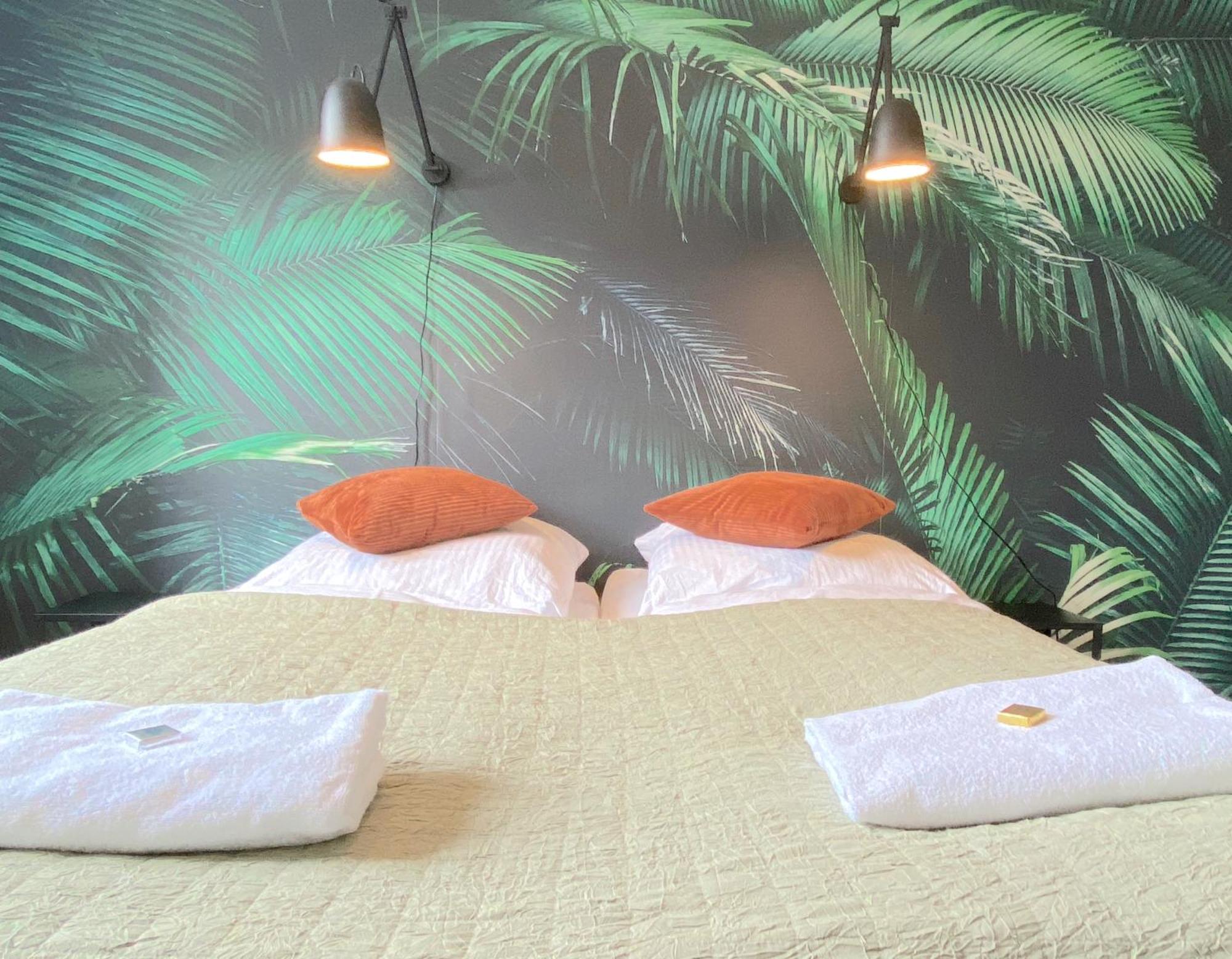 Snug Stays I 3 Zimmer Design Apartment Am See Mit Garten I Home Office I Highspeed Wifi เวสลิง ภายนอก รูปภาพ
